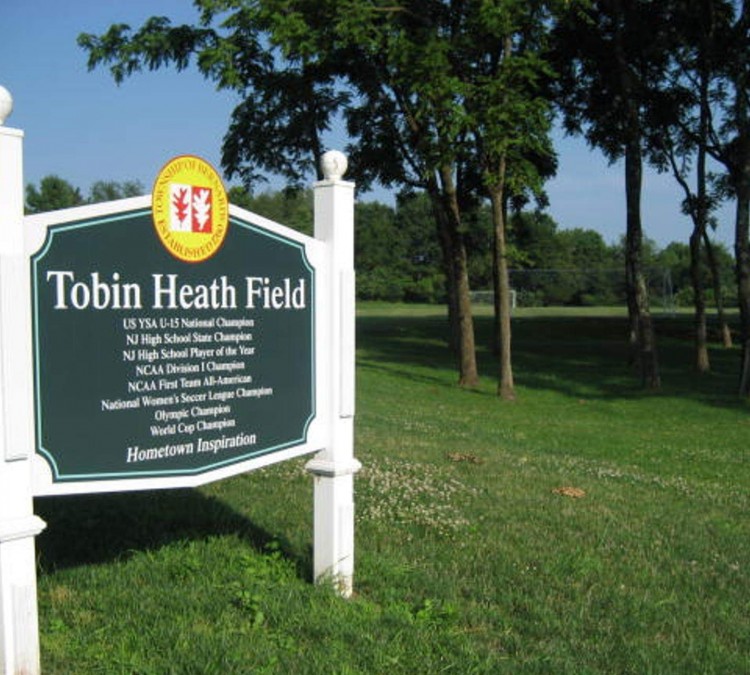 tobin-heath-field-photo